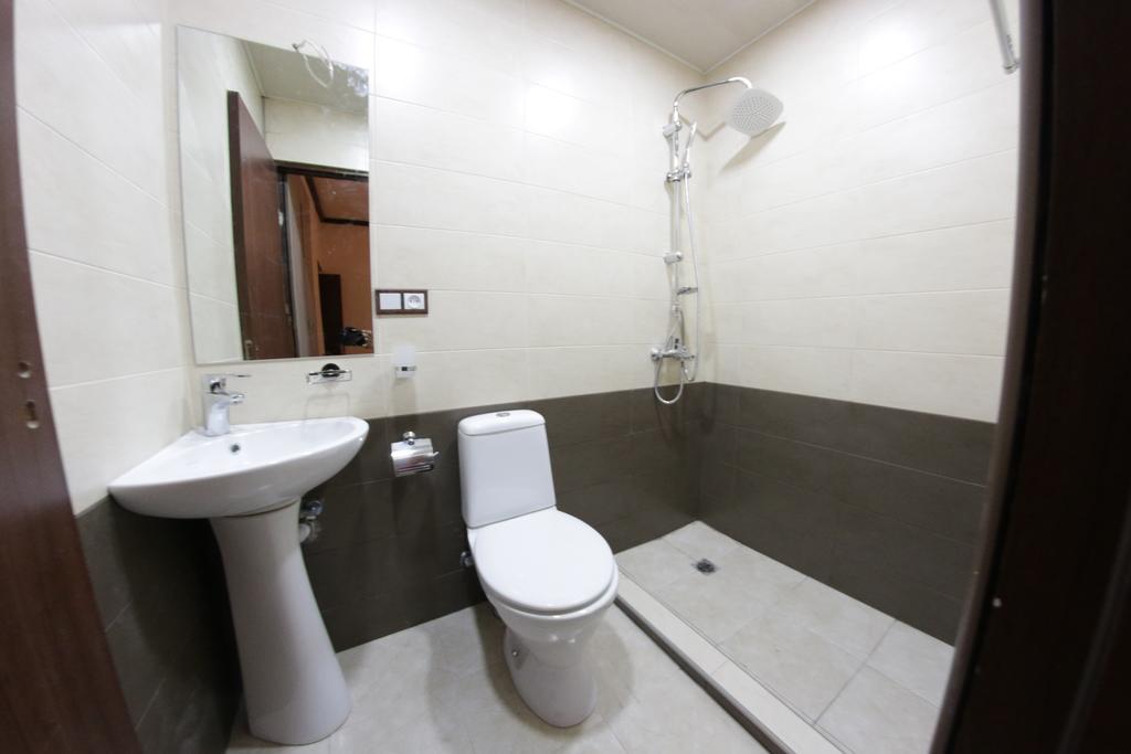 Shara Talyan Guest House & Tours Erywań Pokój zdjęcie